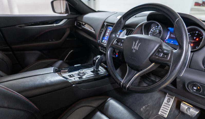2017 Maserati Levante Q4 3.0DT full