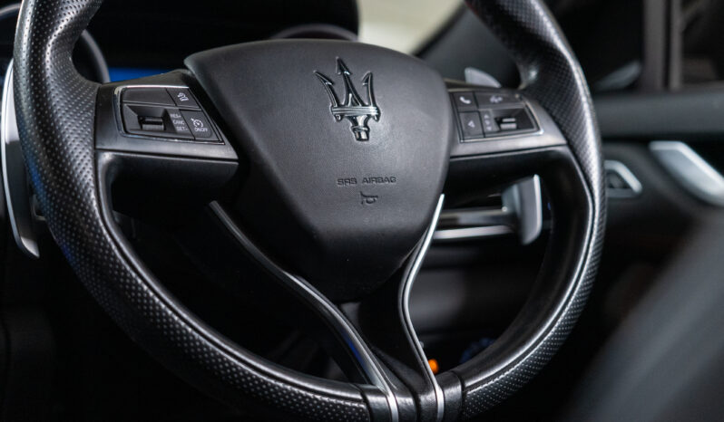 2017 Maserati Levante Q4 3.0DT full