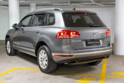 2015 Volkswagen Touareg 150TDI full