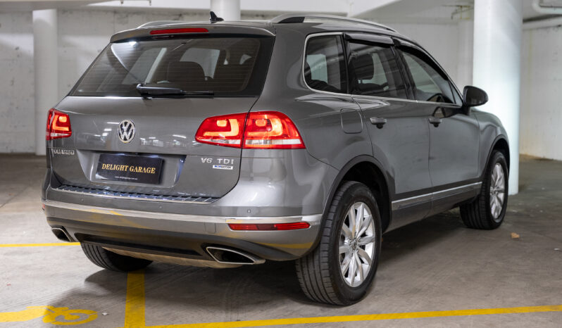 2015 Volkswagen Touareg 150TDI full