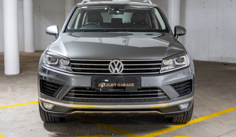 2015 Volkswagen Touareg 150TDI full