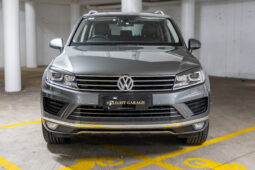 2015 Volkswagen Touareg 150TDI full