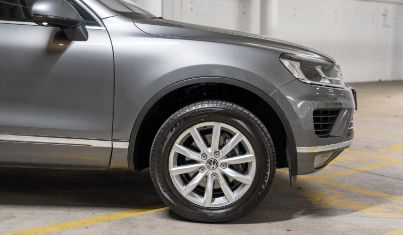 2015 Volkswagen Touareg 150TDI full