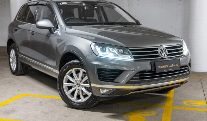 2015 Volkswagen Touareg 150TDI full