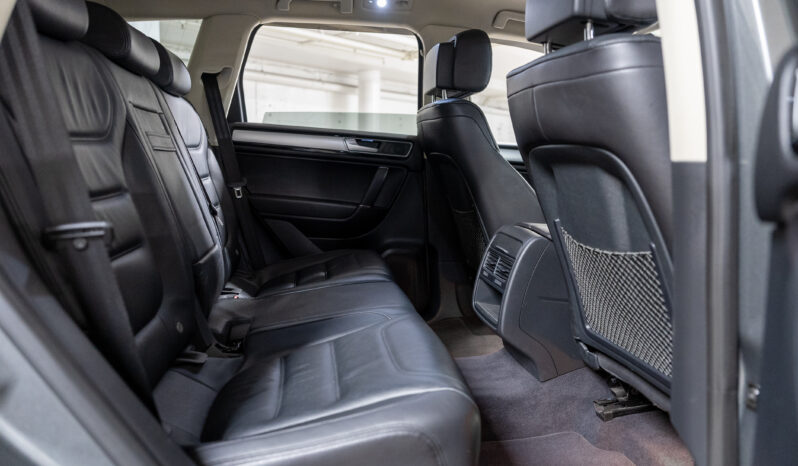 2015 Volkswagen Touareg 150TDI full