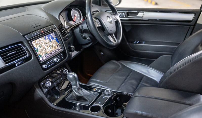2015 Volkswagen Touareg 150TDI full