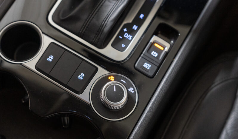 2015 Volkswagen Touareg 150TDI full