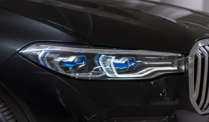 2019 BMW X7 xDrive30d M Sport full