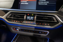 2019 BMW X7 xDrive30d M Sport full