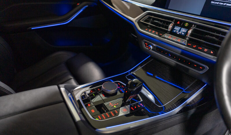 2019 BMW X7 xDrive30d M Sport full
