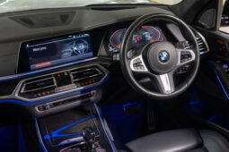 2019 BMW X7 xDrive30d M Sport full