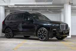 2019 BMW X7 xDrive30d M Sport full