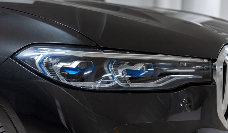 2019 BMW X7 xDrive30d M Sport full