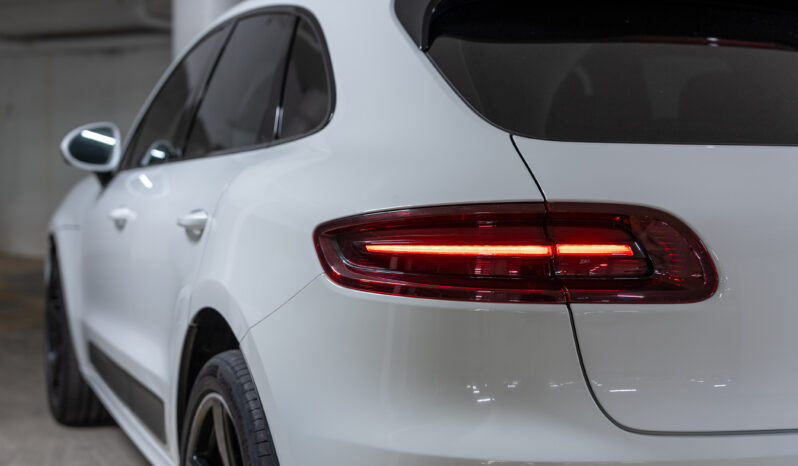 2018 PORSCHE MACAN GTS full
