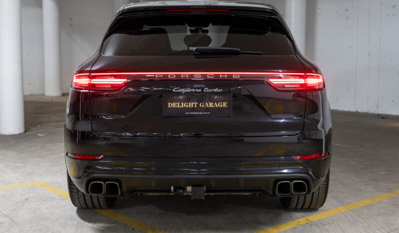 2018 Porsche Cayenne Turbo full