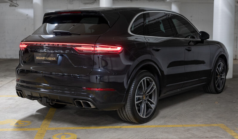 2018 Porsche Cayenne Turbo full