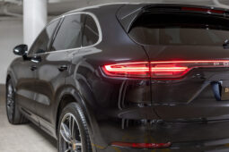 2018 Porsche Cayenne Turbo full