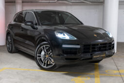 2018 Porsche Cayenne Turbo full