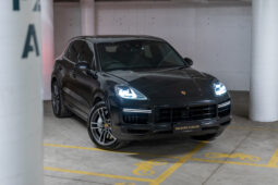 2018 Porsche Cayenne Turbo full