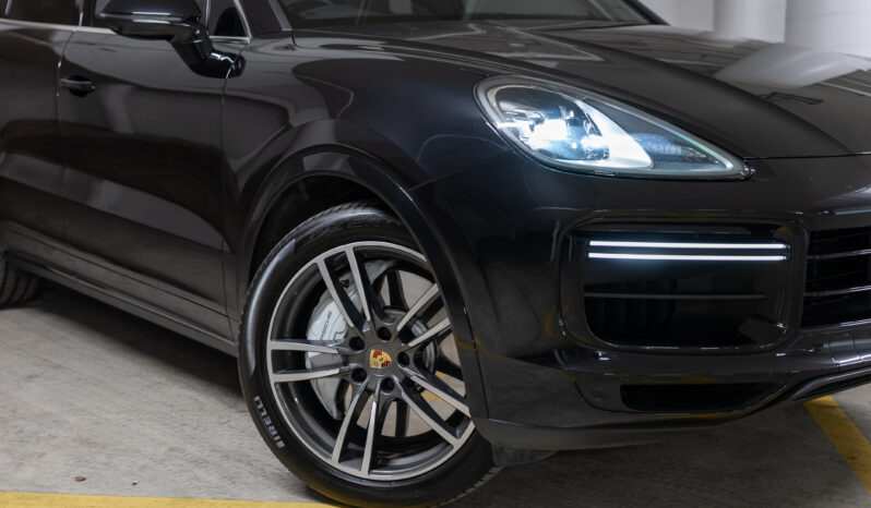 2018 Porsche Cayenne Turbo full