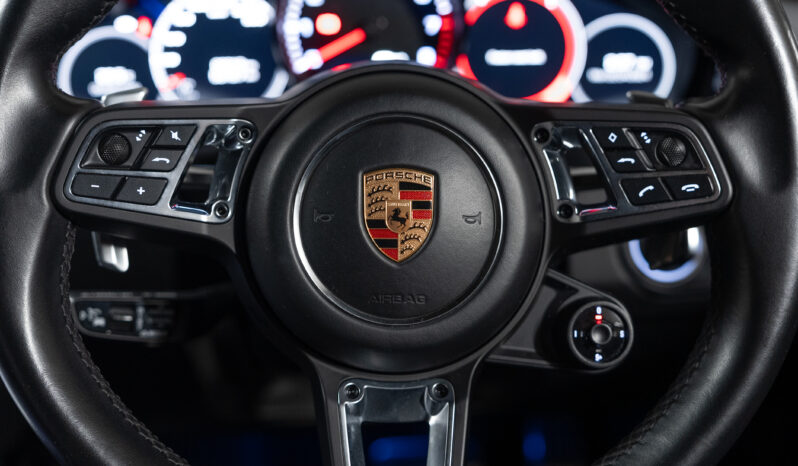 2018 Porsche Cayenne Turbo full