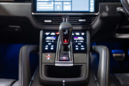 2018 Porsche Cayenne Turbo full