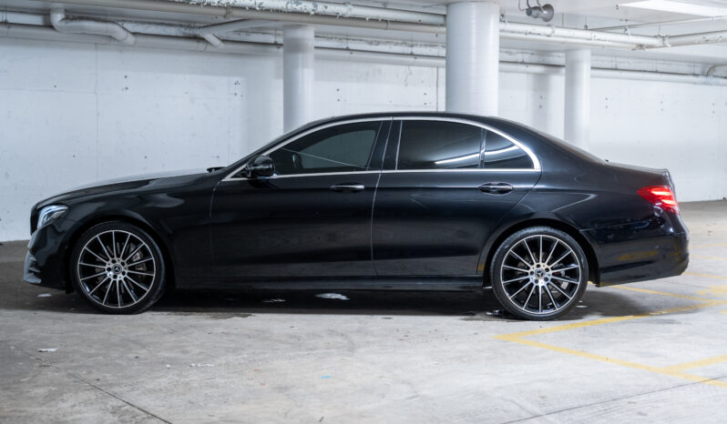 2018 Mercedes-Benz E300 Sedan full