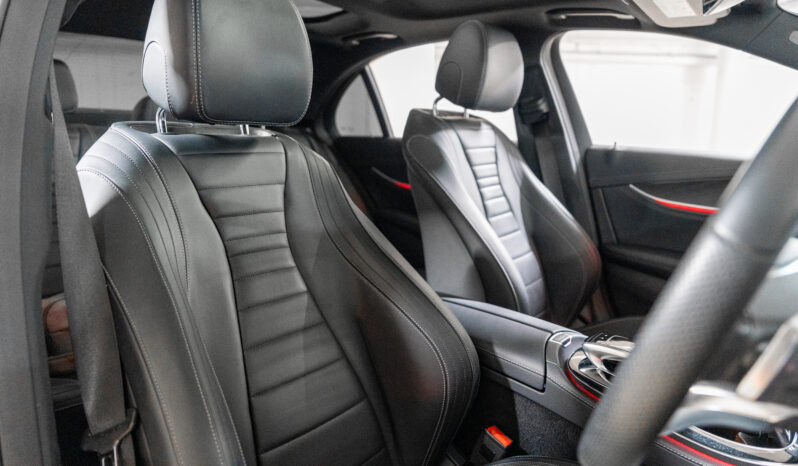 2018 Mercedes-Benz E300 Sedan full