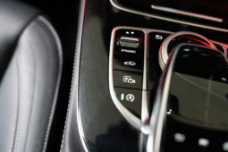 2018 Mercedes-Benz E300 Sedan full