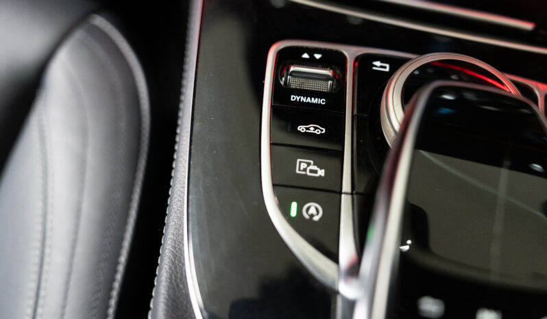 2018 Mercedes-Benz E300 Sedan full