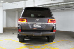 2017 Toyota Landcruiser Sahara full