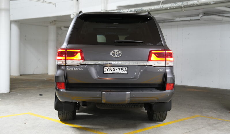 2017 Toyota Landcruiser Sahara full