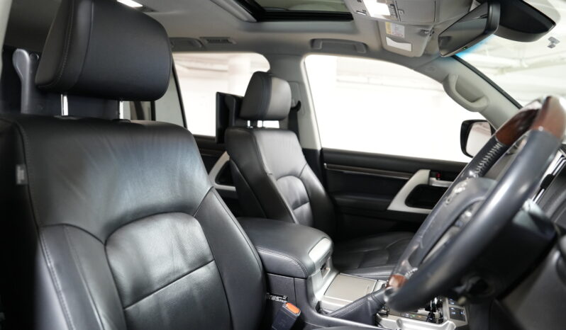 2017 Toyota Landcruiser Sahara full