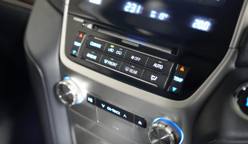 2017 Toyota Landcruiser Sahara full