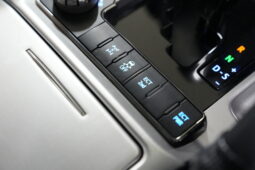 2017 Toyota Landcruiser Sahara full
