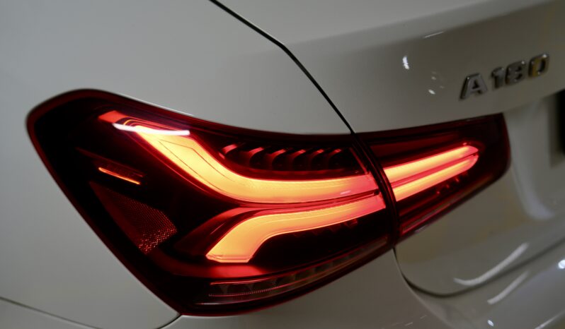 2020 Mercedes-Benz A-Class A180 Sedan full