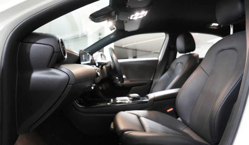 2020 Mercedes-Benz A-Class A180 Sedan full