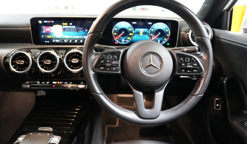 2020 Mercedes-Benz A-Class A180 Sedan full