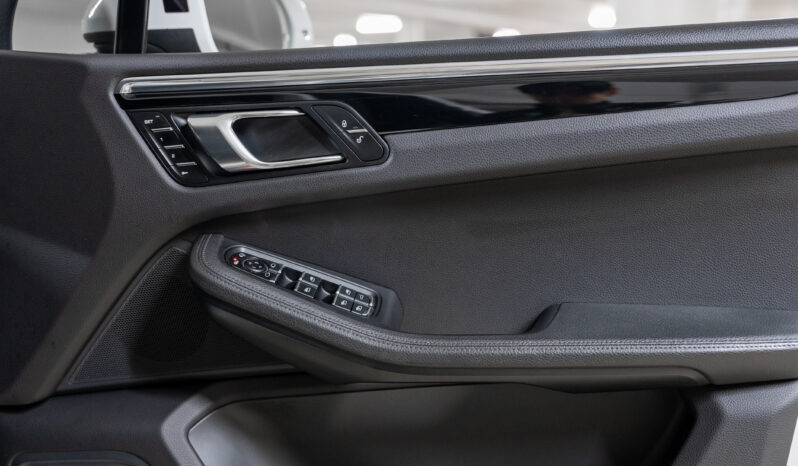 2014 Porsche Macan S Diesel full