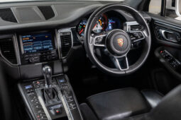 2014 Porsche Macan S Diesel full