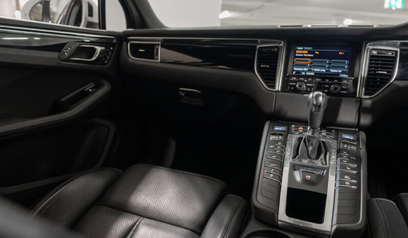 2014 Porsche Macan S Diesel full