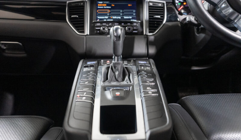 2014 Porsche Macan S Diesel full