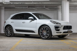 2015 Porsche Macan Turbo full