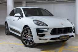 2015 Porsche Macan Turbo full