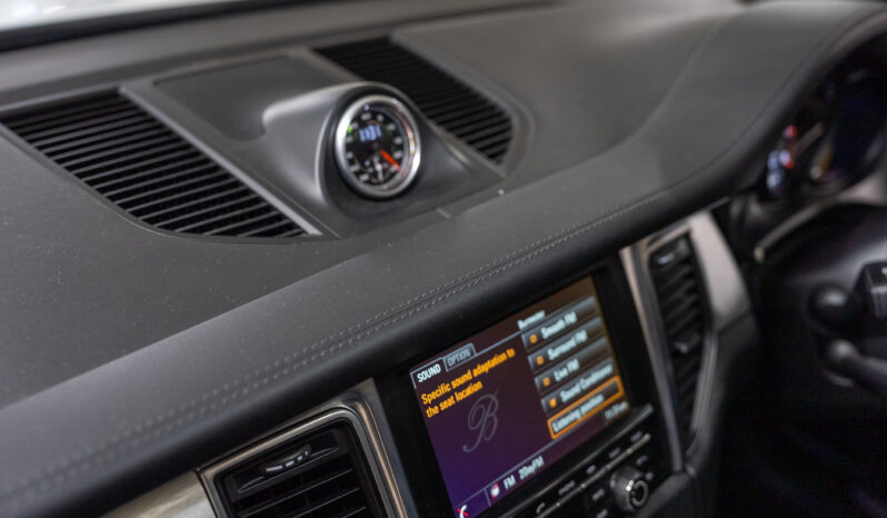 2015 Porsche Macan Turbo full