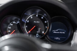 2015 Porsche Macan Turbo full