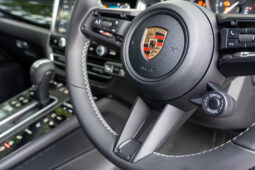 2022 PORSCHE MACAN T full