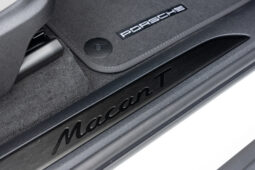 2022 PORSCHE MACAN T full