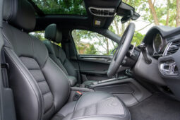2022 PORSCHE MACAN T full