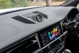 2022 PORSCHE MACAN T full